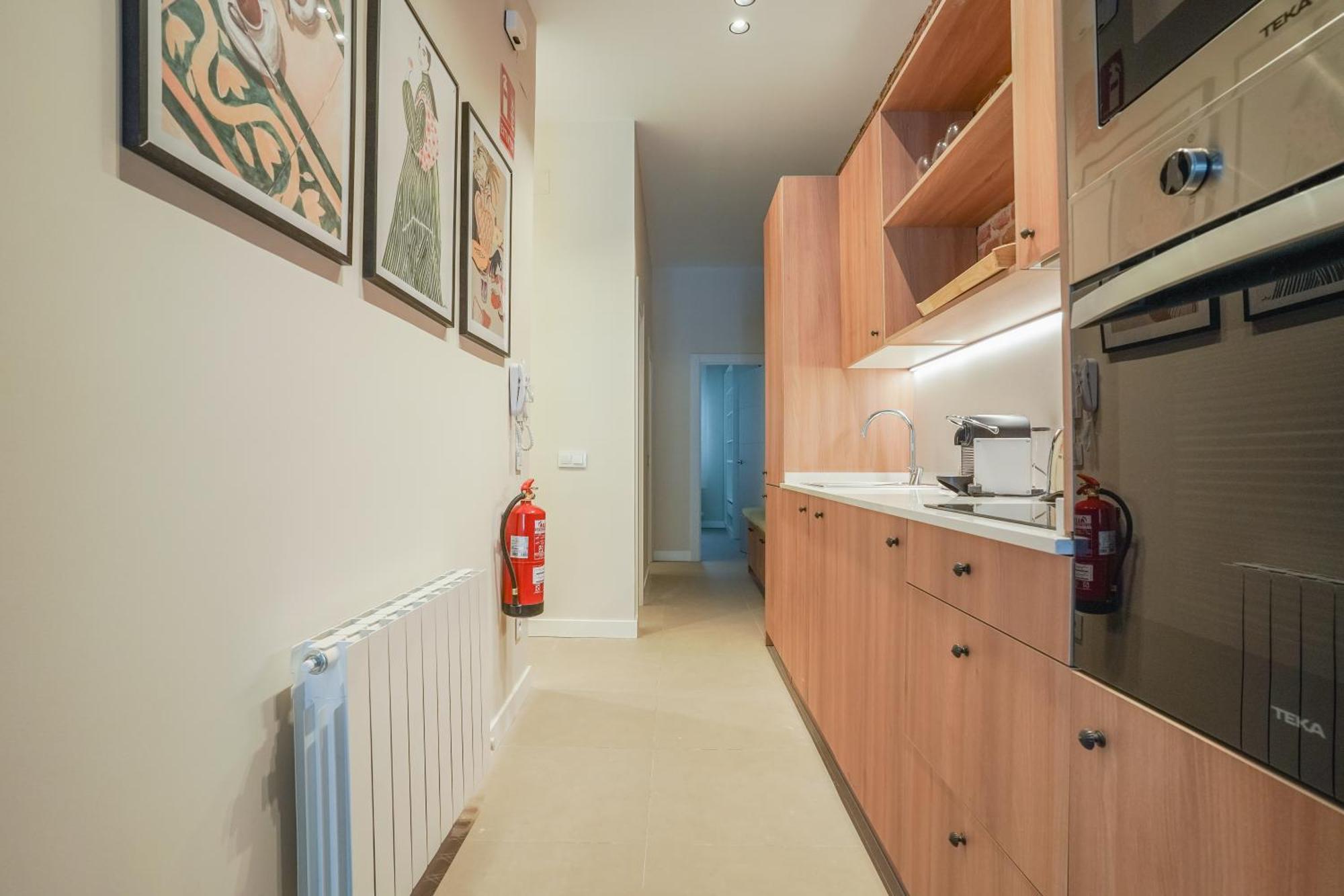 Modern Apartment-2Bedrooms 1Bath-Cuatro Caminos Madrid Exterior photo
